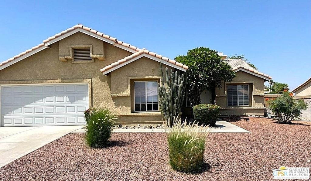 79170 Diane Drive - Photo 0