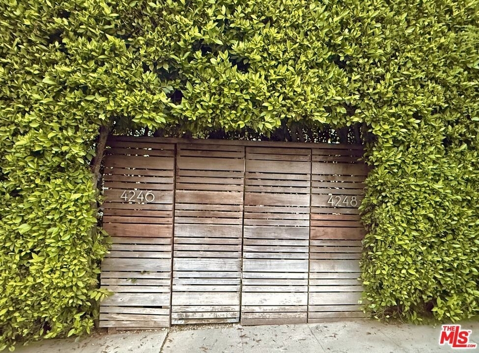4248 Lexington Avenue - Photo 30