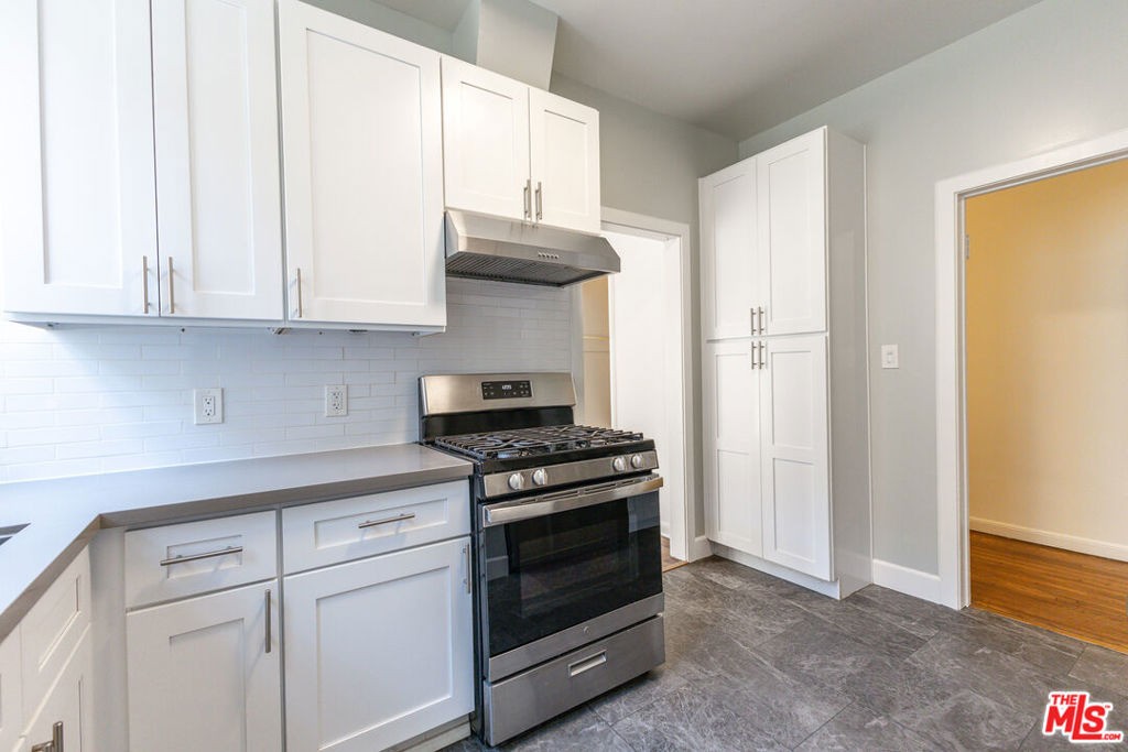 650 Maltman Avenue - Photo 11