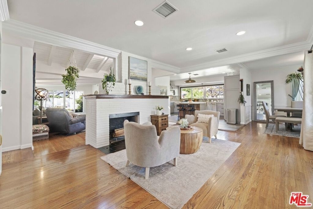 5057 Biloxi Avenue - Photo 2