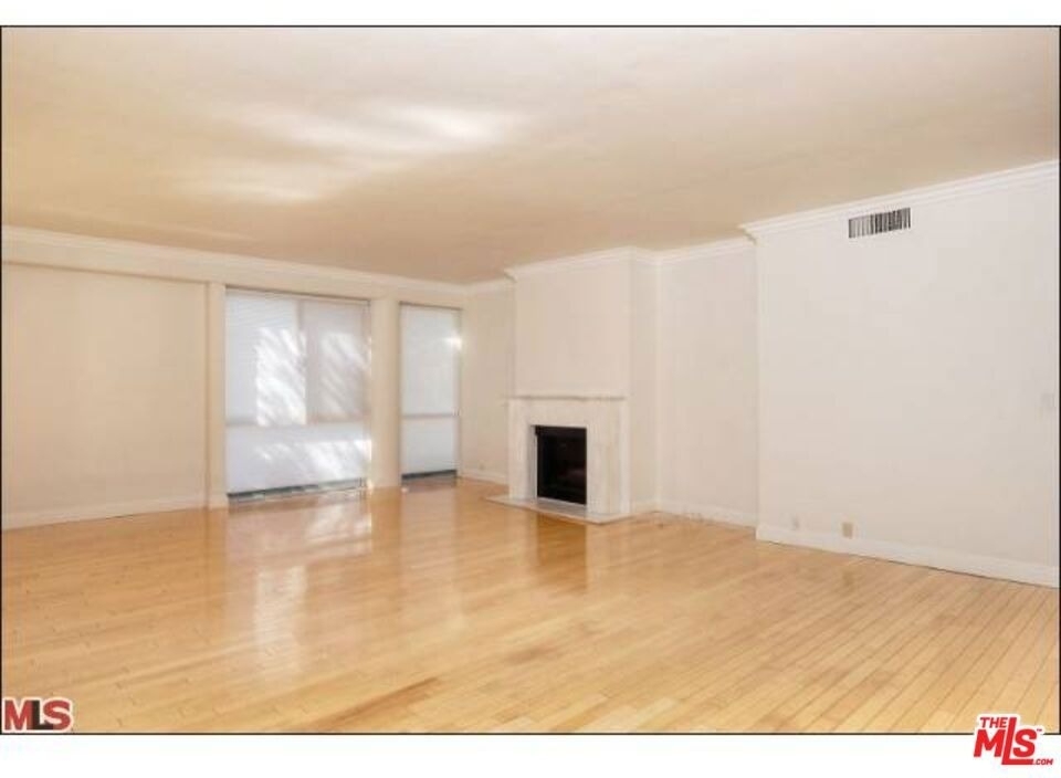 318 N Maple Drive - Photo 4