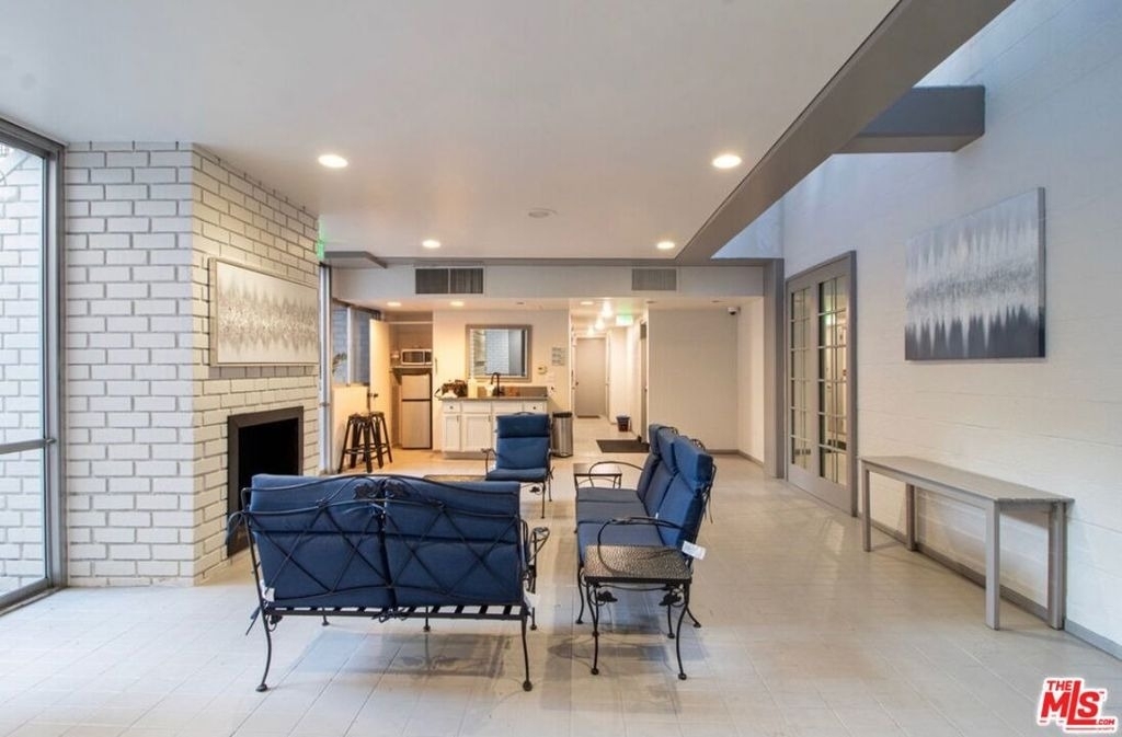 318 N Maple Drive - Photo 31
