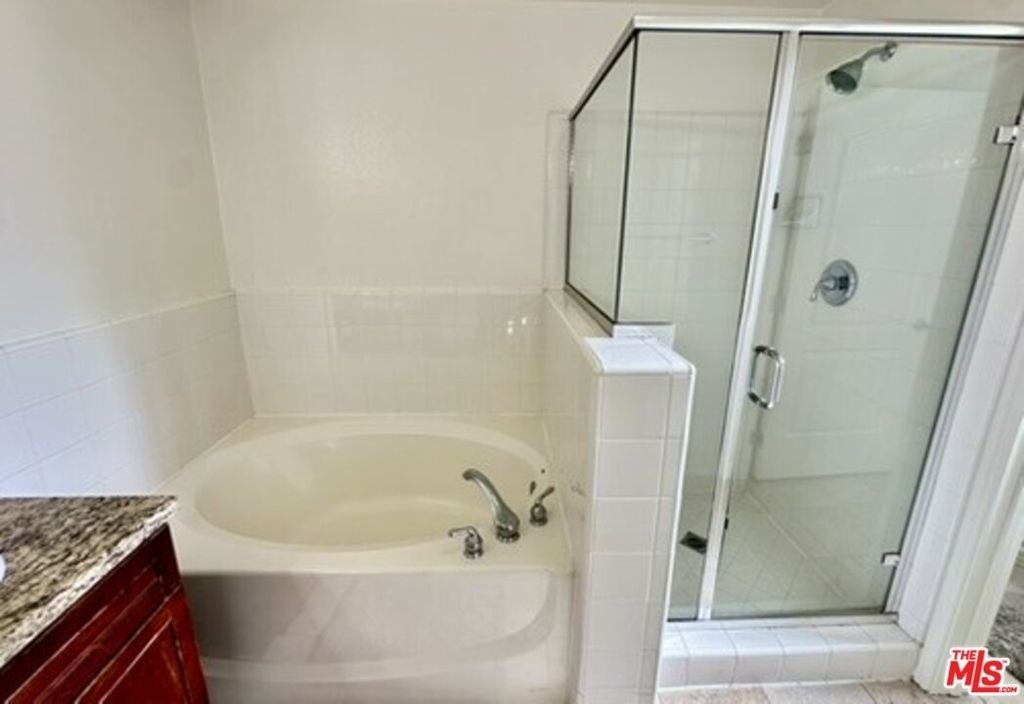 629 Traction Avenue - Photo 30