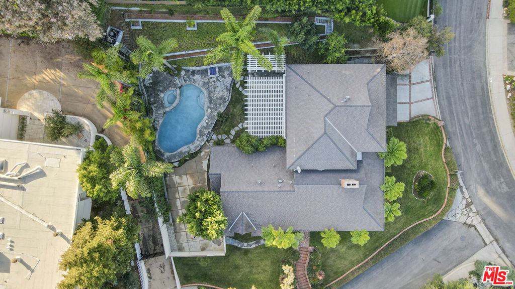 3690 Crownridge Drive - Photo 47