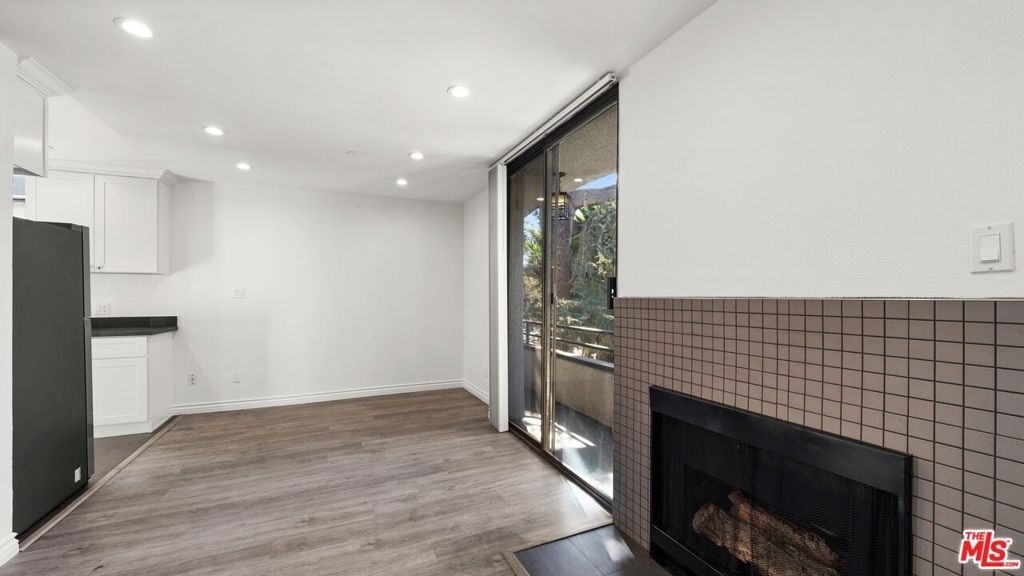1950 Rodney Drive - Photo 2