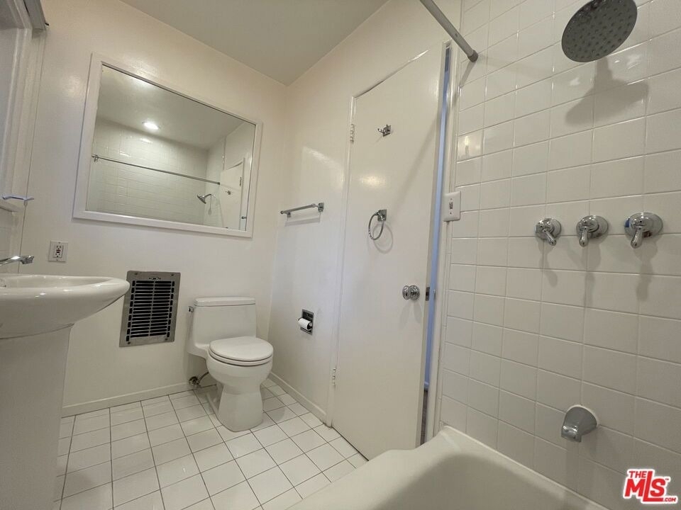 6216 Temple Hill Drive - Photo 12