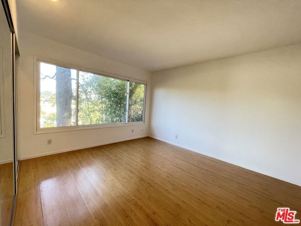 6216 Temple Hill Drive - Photo 20