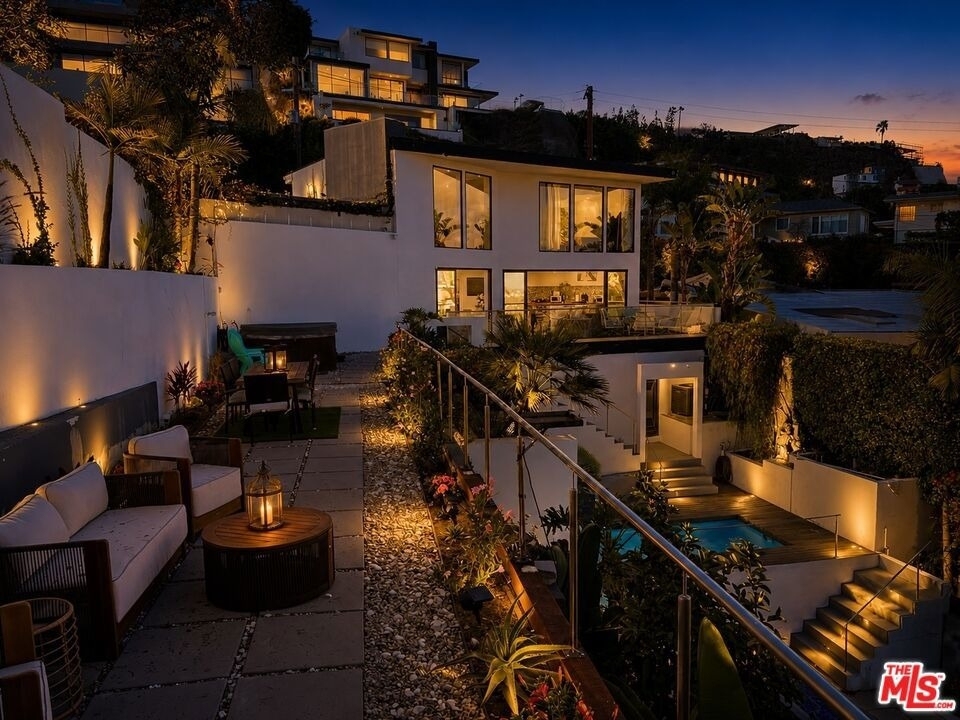 8380 Hollywood - Photo 55