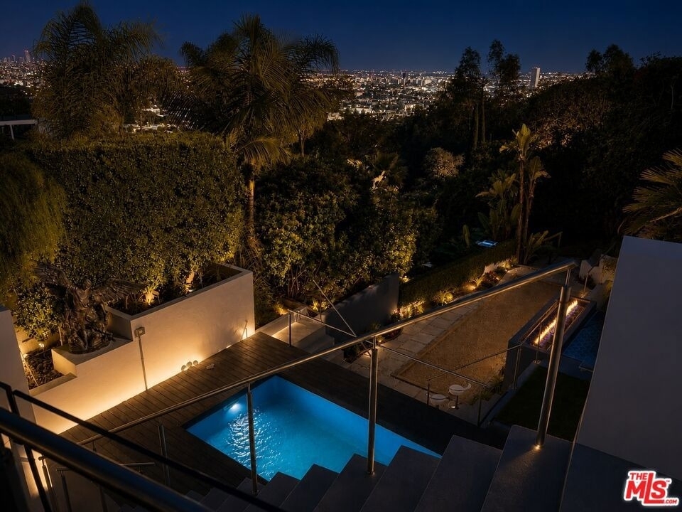 8380 Hollywood - Photo 22