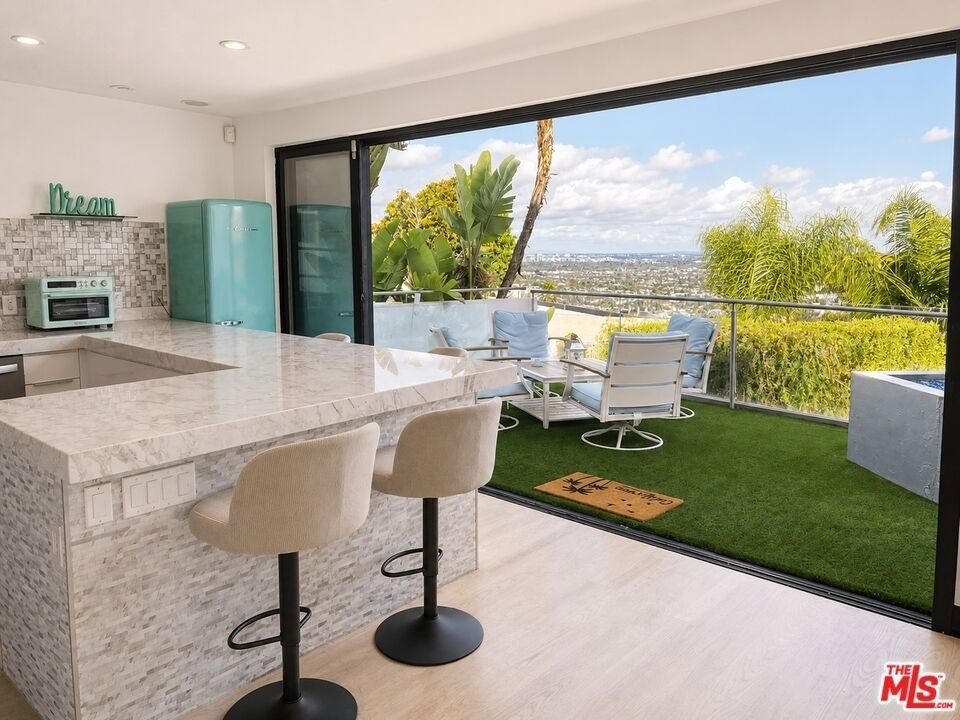 8380 Hollywood - Photo 19