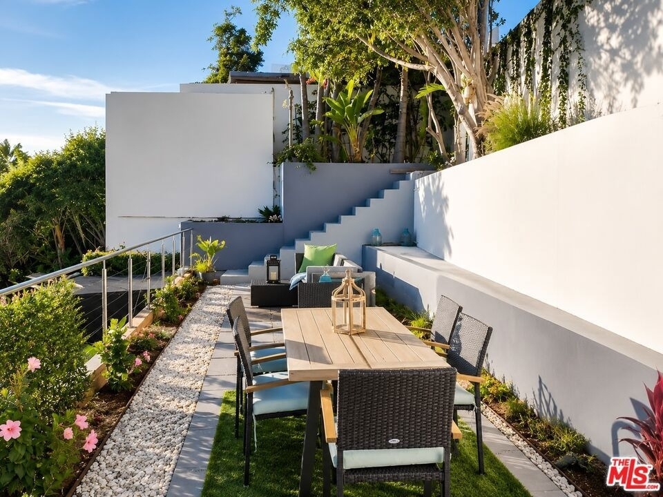 8380 Hollywood - Photo 52