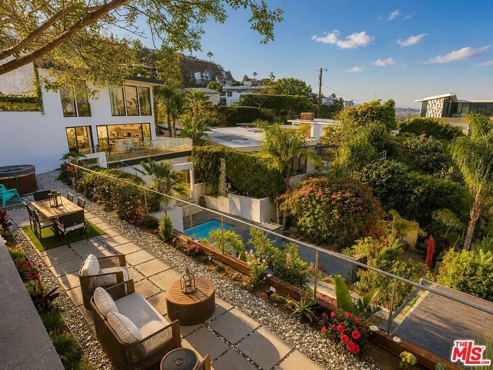 8380 Hollywood - Photo 5