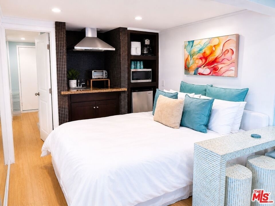 8380 Hollywood - Photo 41