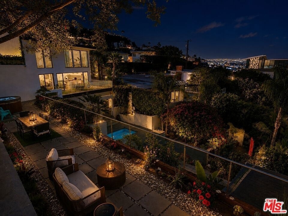 8380 Hollywood - Photo 56