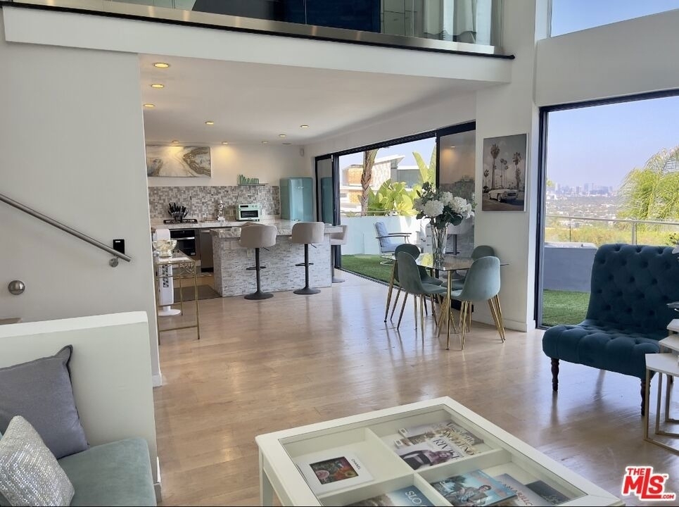 8380 Hollywood - Photo 13