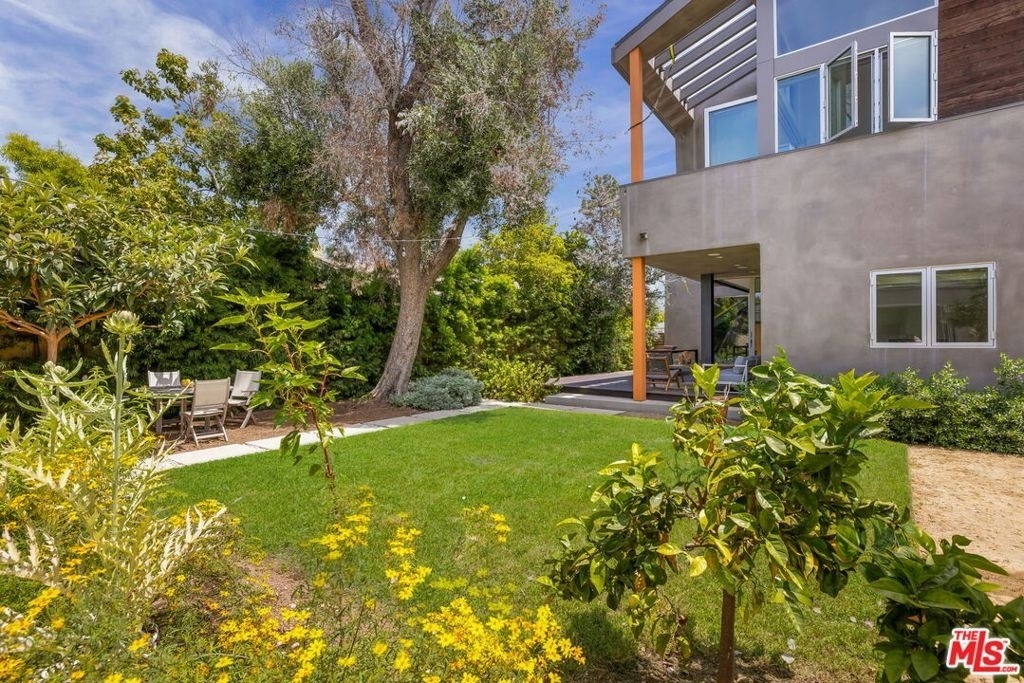 1407 Oak Street - Photo 39