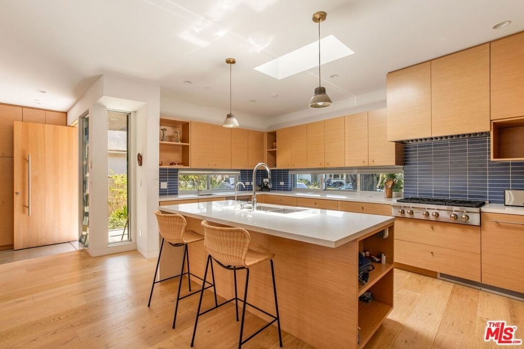 1407 Oak Street - Photo 10