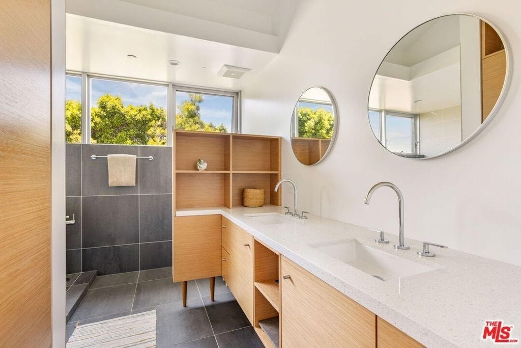 1407 Oak Street - Photo 24