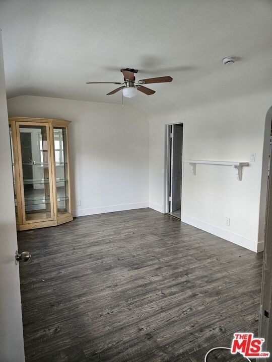 2226 Zoe Avenue - Photo 1