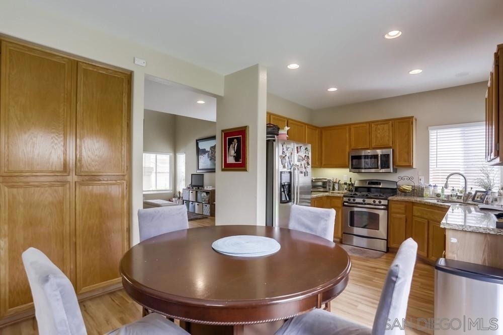10019 Kika Ct - Photo 4