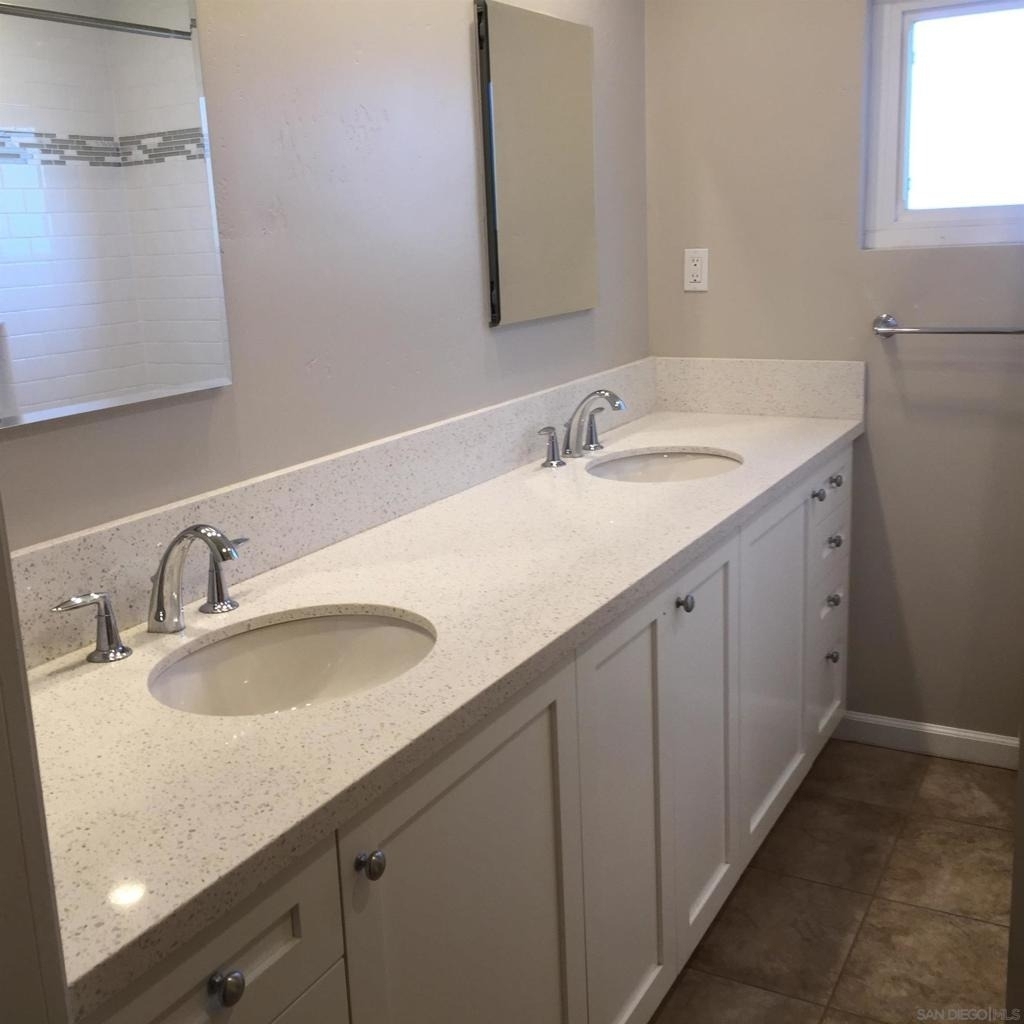 5104 63rd - Photo 6