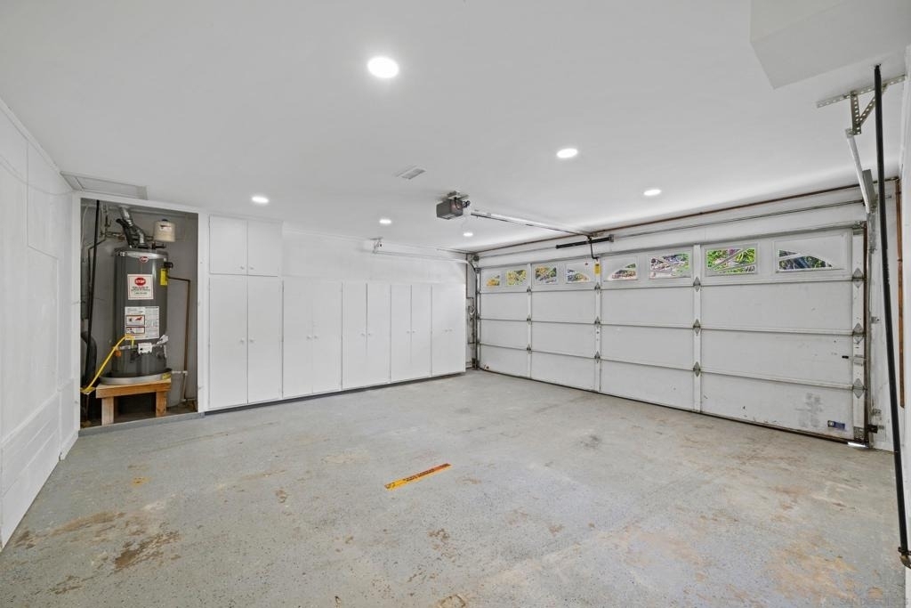 4258 Summit Dr - Photo 38