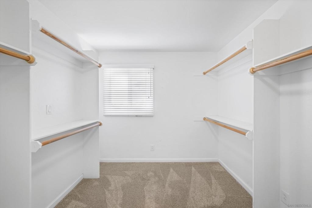4258 Summit Dr - Photo 33