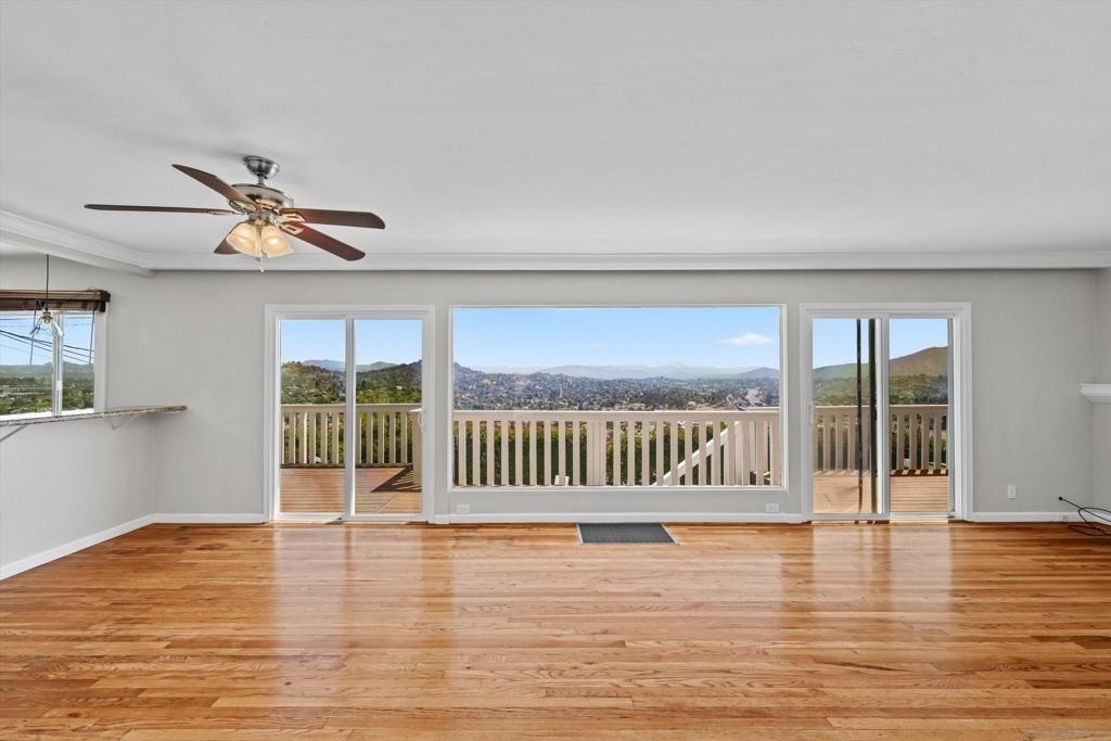 4258 Summit Dr - Photo 12