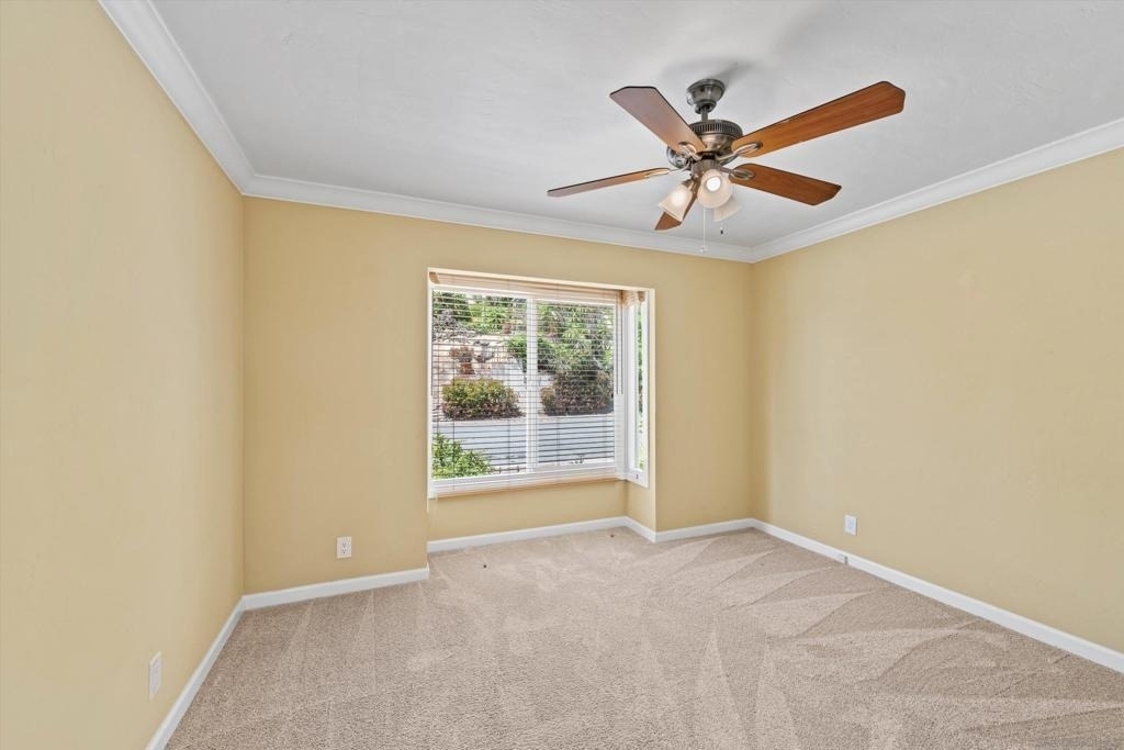 4258 Summit Dr - Photo 27
