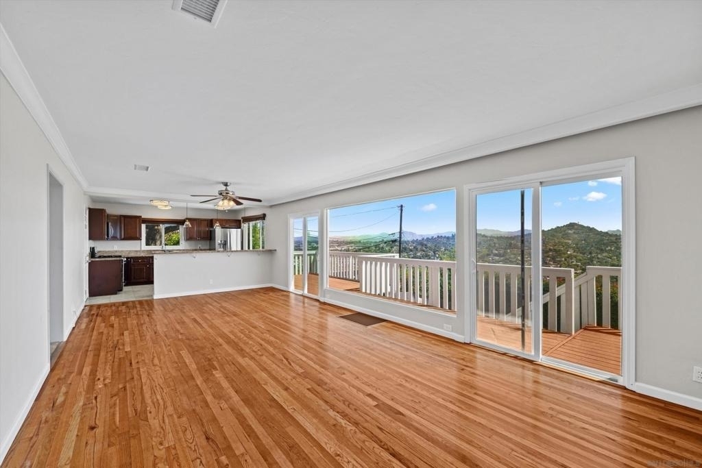 4258 Summit Dr - Photo 14