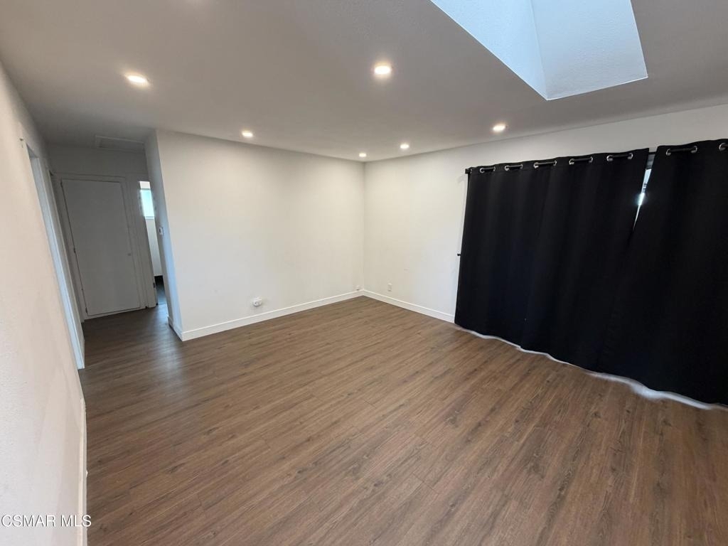 1332 Calle Crisantemo - Photo 5