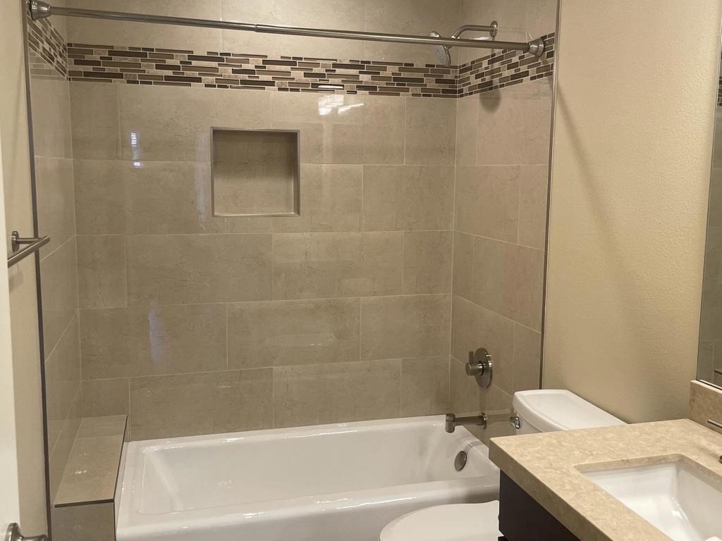 43376 Cook Street - Photo 2
