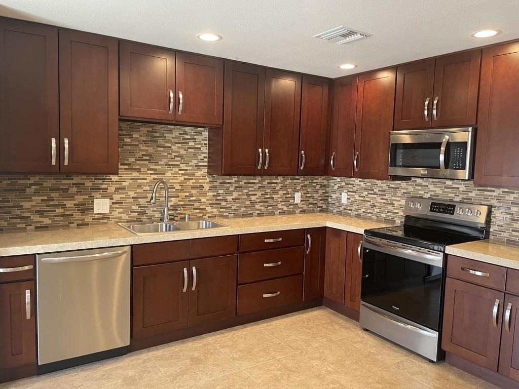 43376 Cook Street - Photo 6