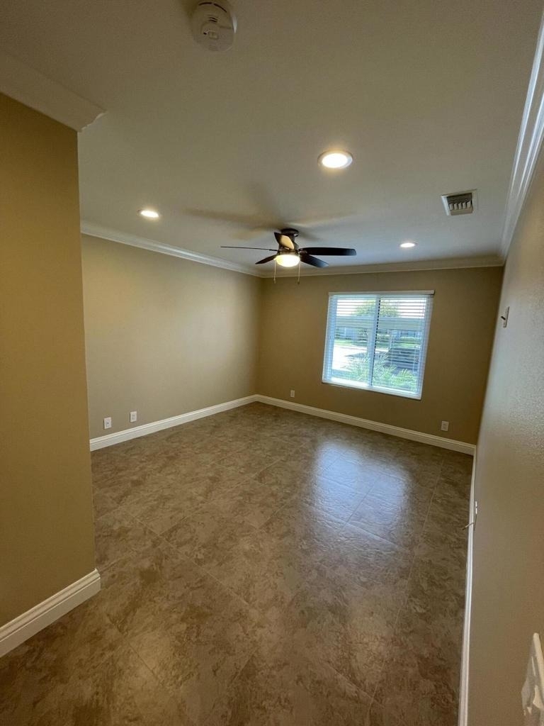 43376 Cook Street - Photo 14