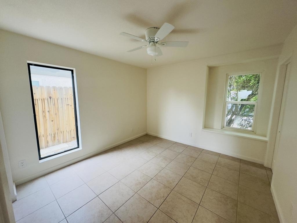 3282 N Mica Drive - Photo 19