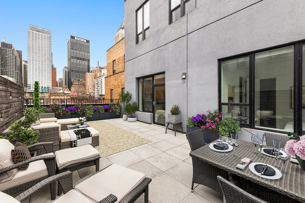 416 West 52nd Street - Photo 7