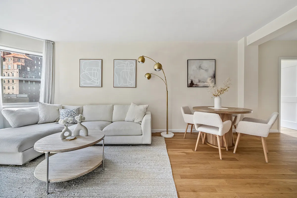 80 Park Avenue - Photo 0