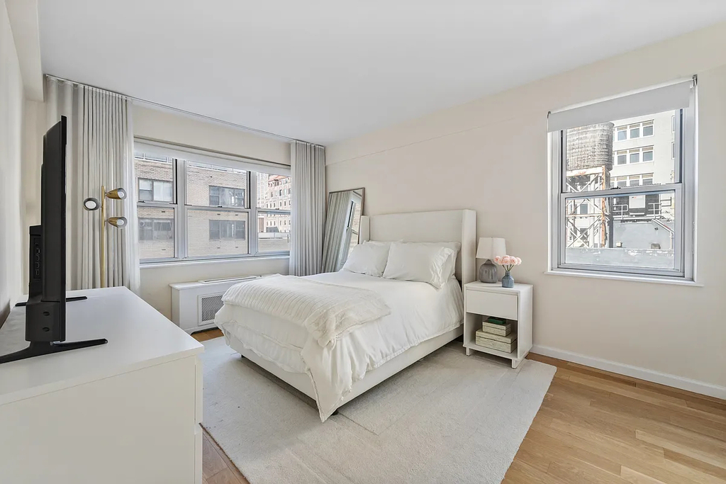 80 Park Avenue - Photo 2