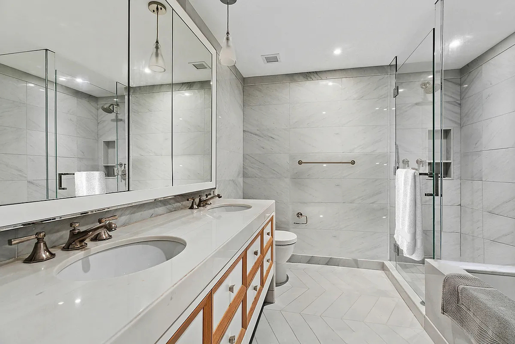 212 Warren Street - Photo 5