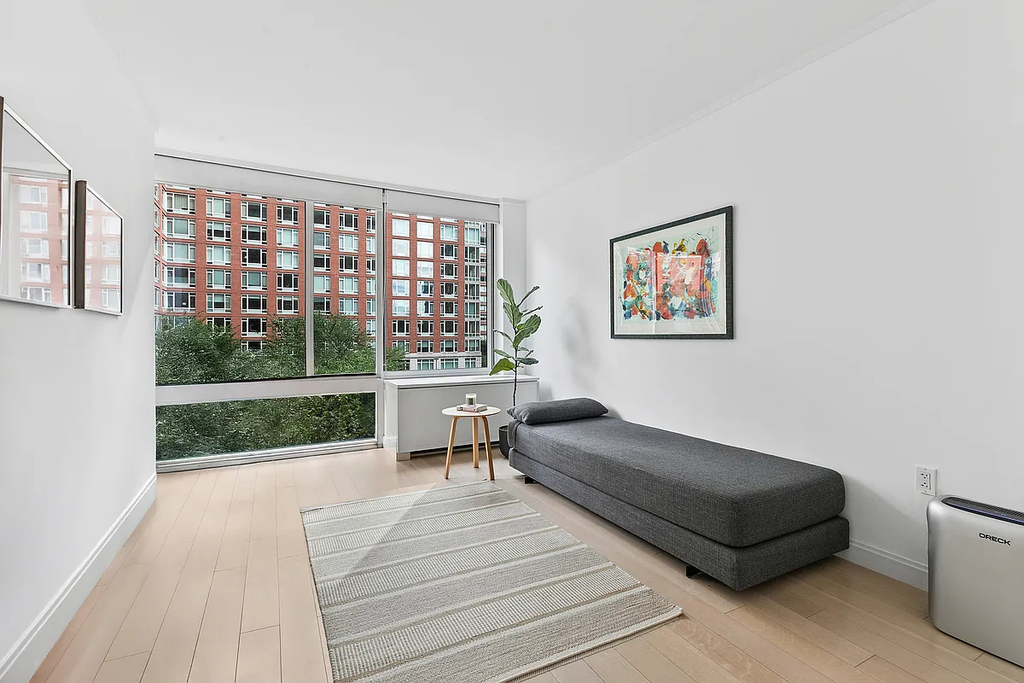 212 Warren Street - Photo 6
