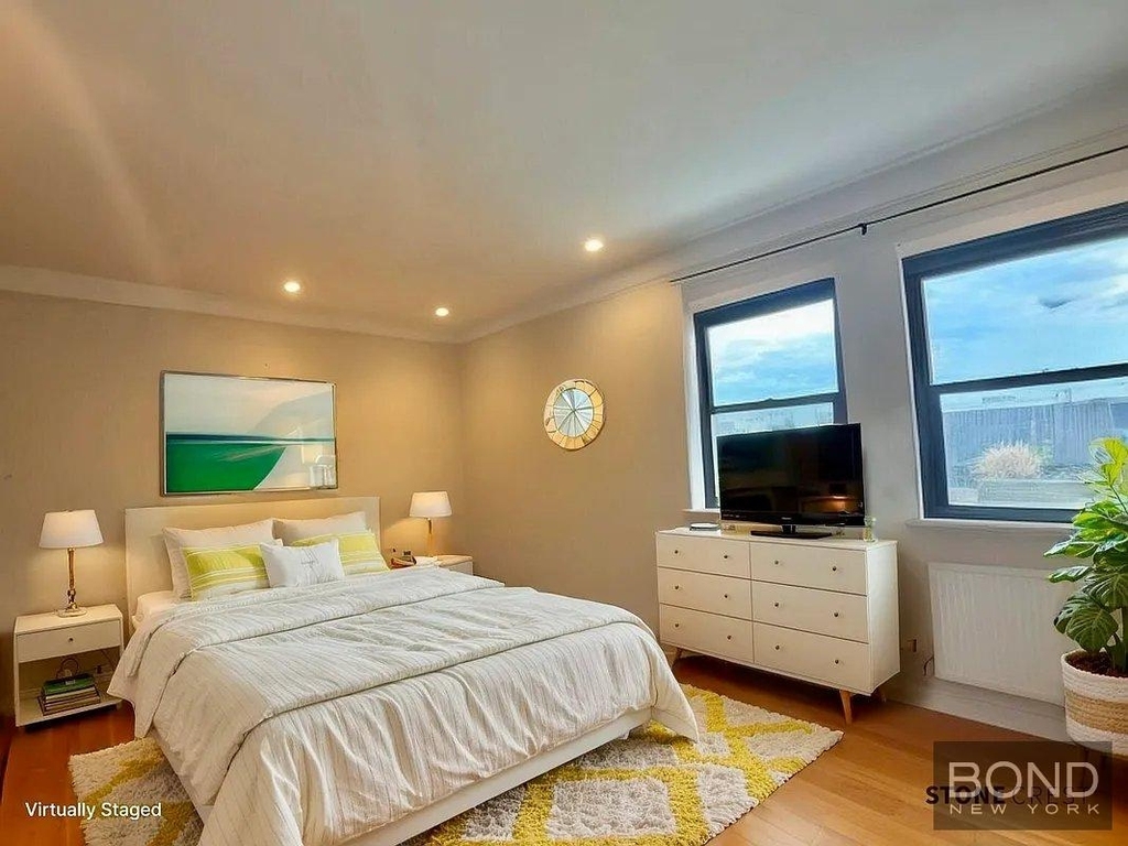 155 Riverside Drive - Photo 5