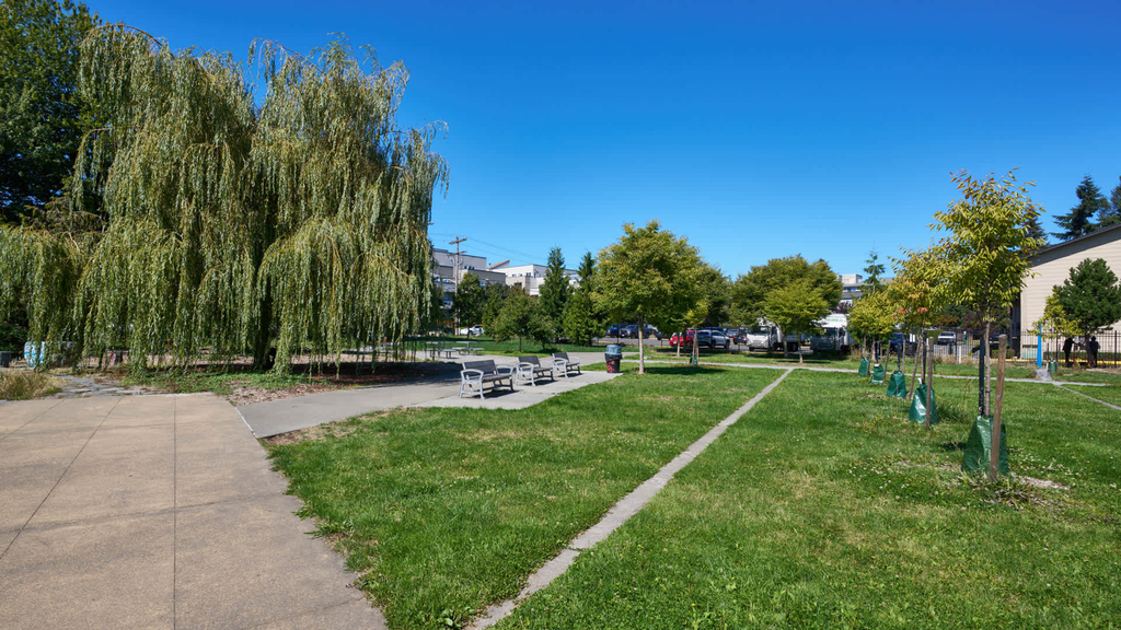 10720 5th Ave Ne - Photo 42