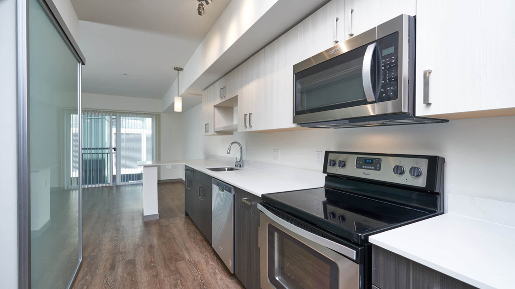 10720 5th Ave Ne - Photo 9