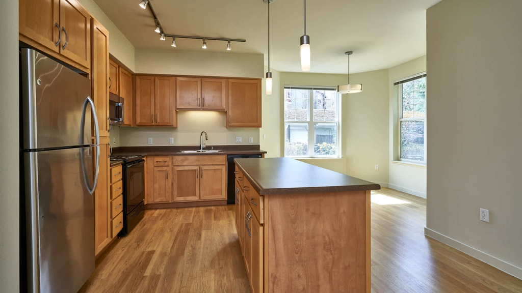 14420 North Creek Drive - Photo 8