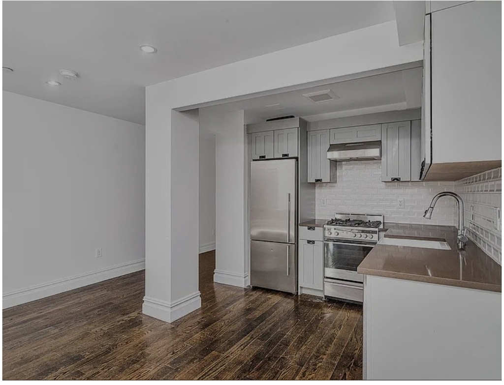 1255 Bushwick Ave - Photo 1