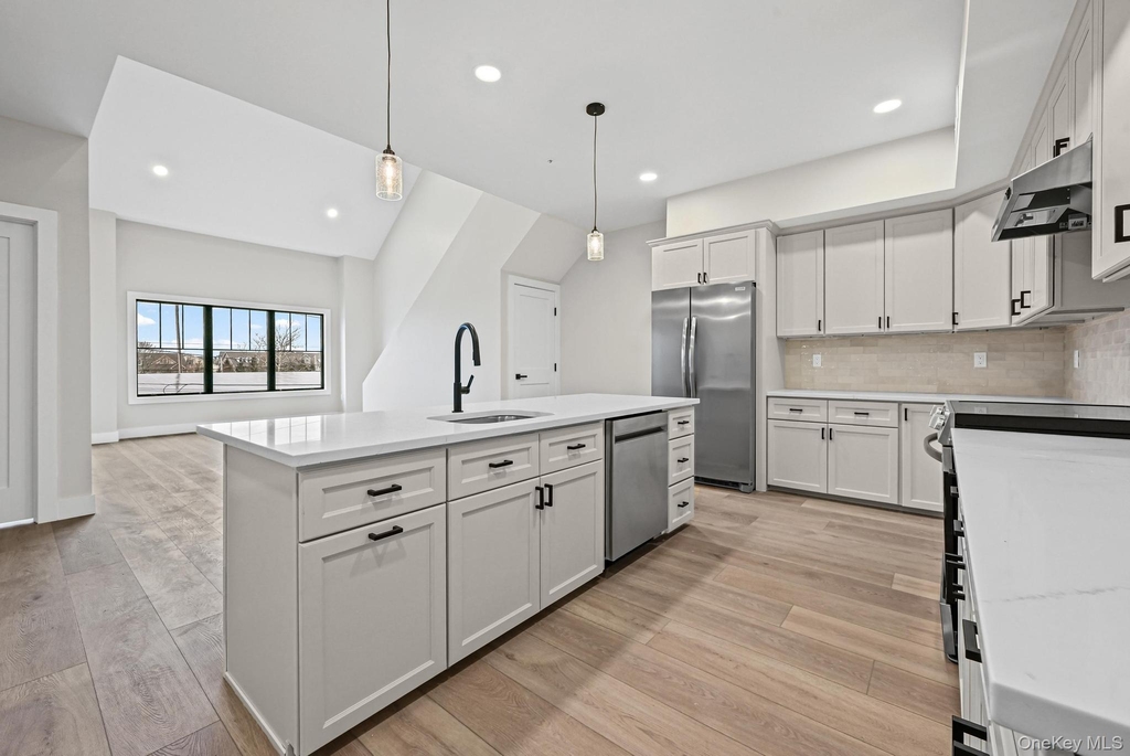 80 Division Street - Photo 1
