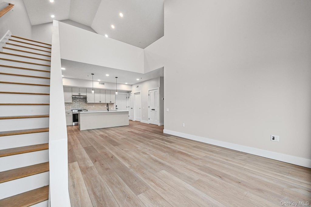 80 Division Street - Photo 5