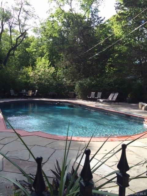 186 Taylor Road - Photo 16
