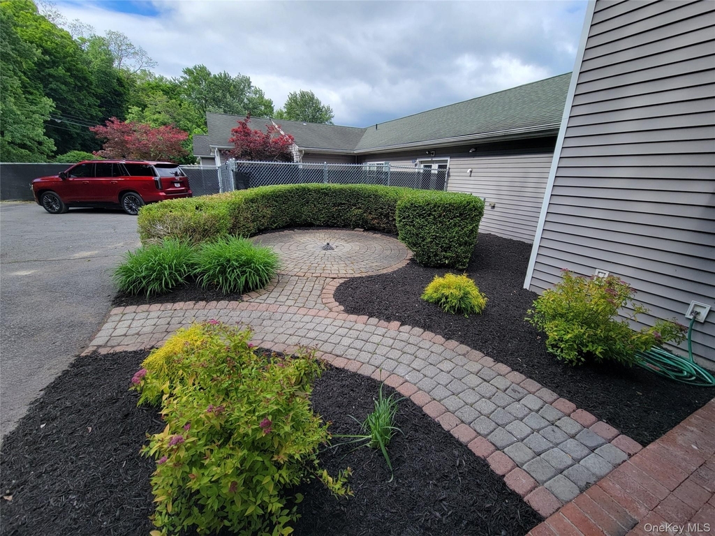 41 Old State Route 208 - Photo 2