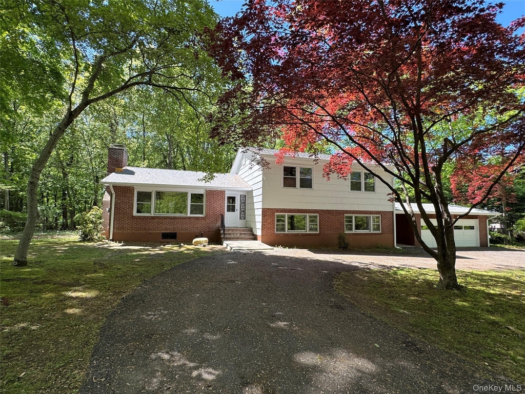 21 Young Road - Photo 1